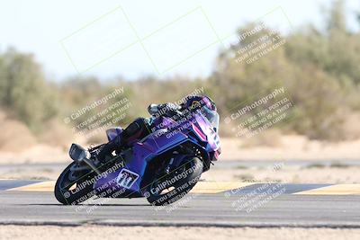 media/Nov-01-2025-CVMA (Sat) [[fc0f7531b8]]/Race 4-500-400-350 Supersport/